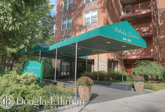 42-30 Douglaston Pkwy #4L Douglaston ,